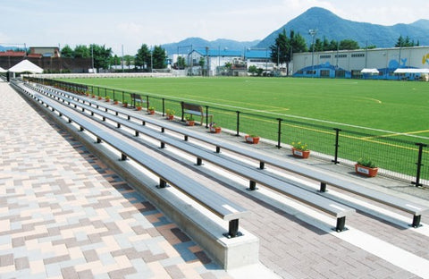 アルミ観客席 ルイ・ステージ長ベンチ仕様